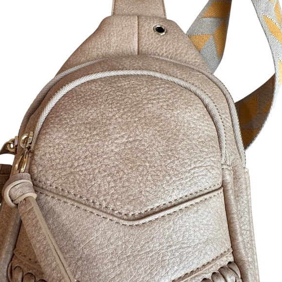 New Emperia Backpack PETA Vegan approved Faux Leather Bag Adjustable Straps - Picture 3 of 14